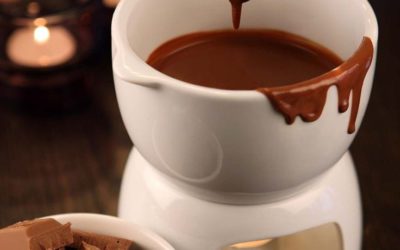 Melt into Pleasure with This Vegan Chocolate Fondue